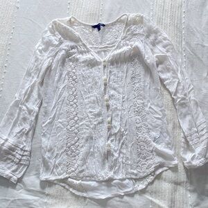 American Eagle Women’s S white lace long sleeve top